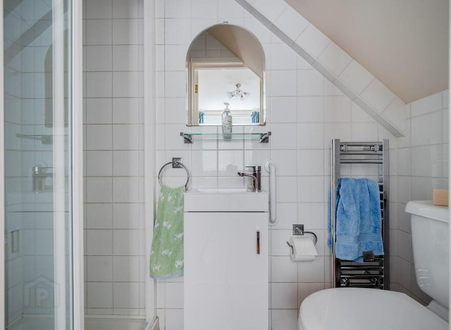 3 Rosepark Avenue, Donaghadee, BT21 0BW