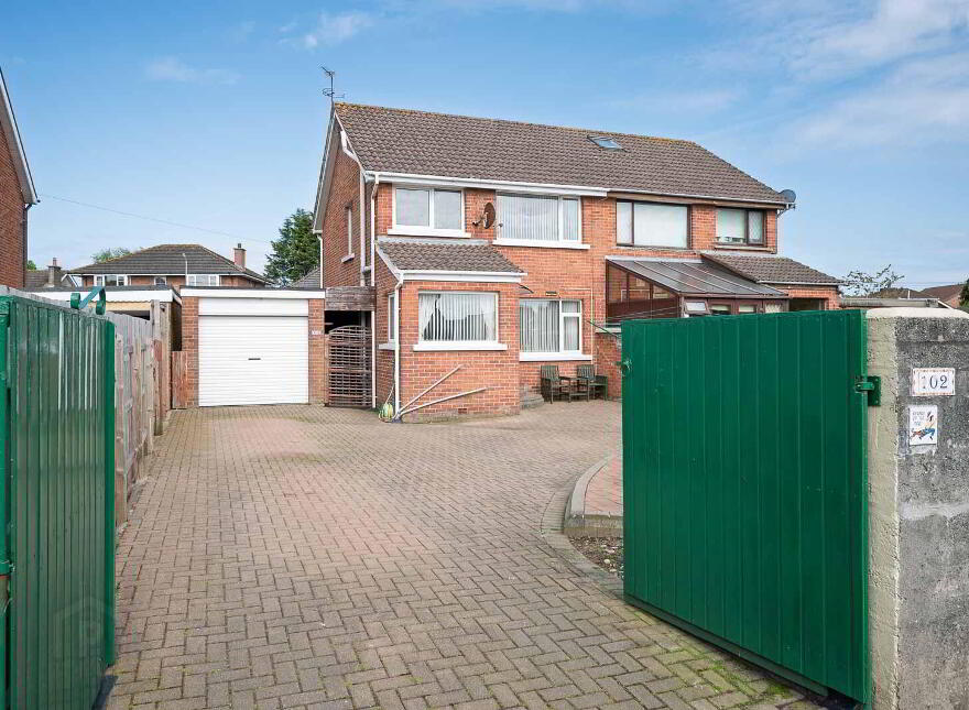 102 Old Gransha Road, Bangor, BT19 7HA