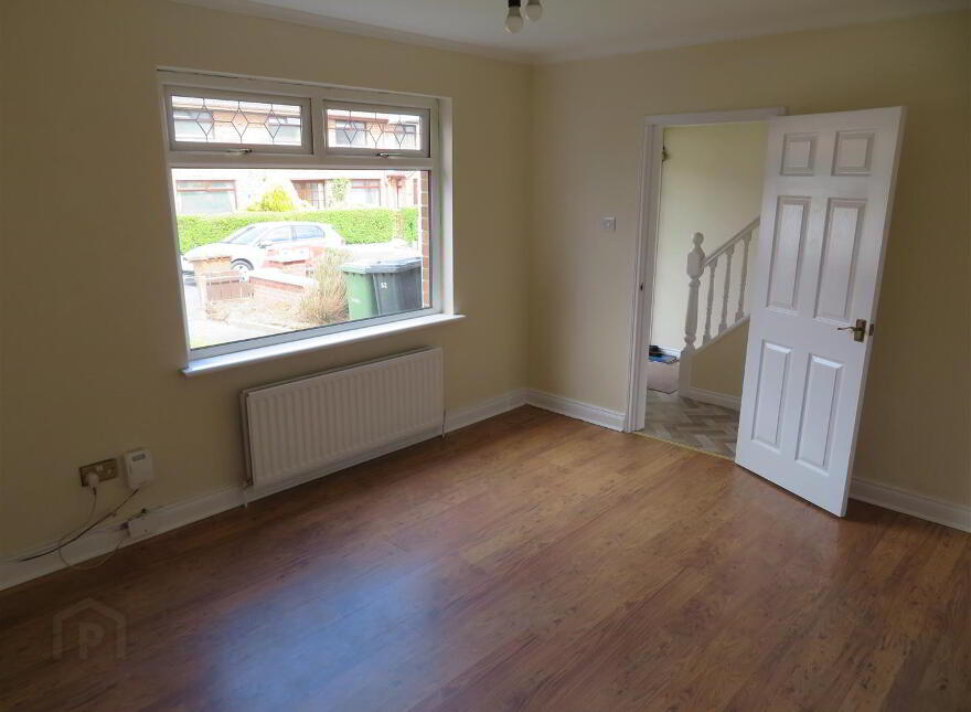 52 Donard Gardens, Lurgan, BT66 8EX