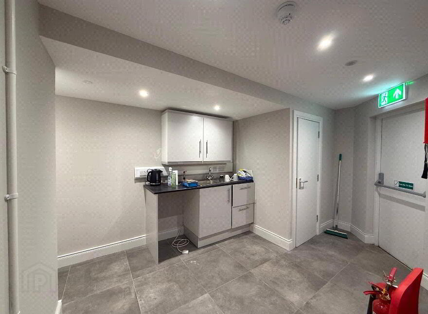 Commercial & Residential Mix, 28-30c Queen Street, Magherafelt, BT45 6AA