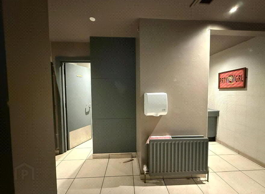 Commercial & Residential Mix, 28-30c Queen Street, Magherafelt, BT45 6AA