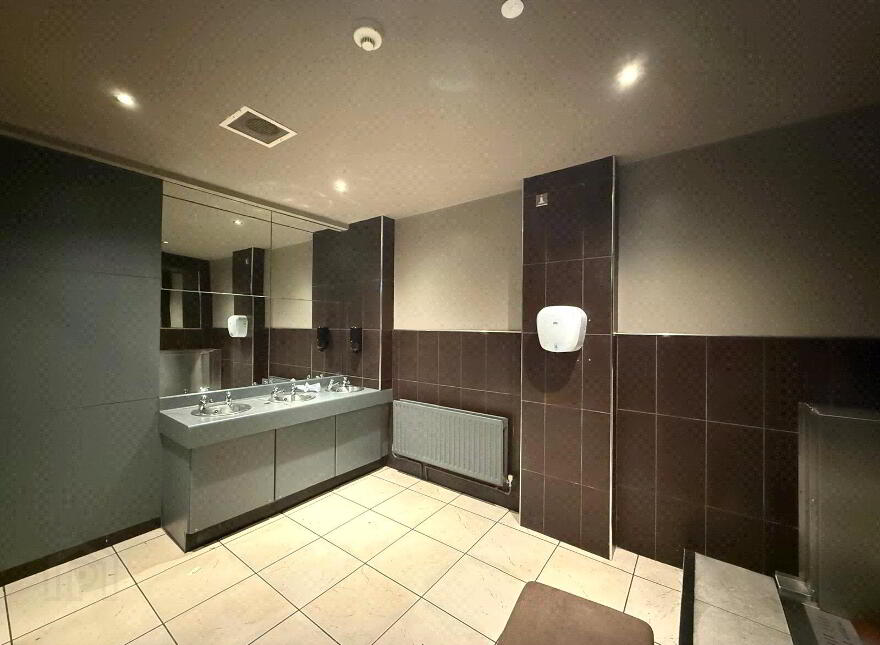 Commercial & Residential Mix, 28-30c Queen Street, Magherafelt, BT45 6AA