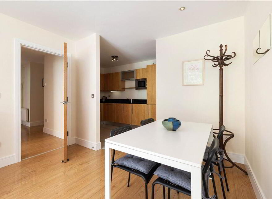 138 Southmede, Ballinteer Road, Dundrum, Dublin, D16RP21