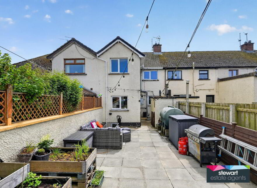 34 Irwin Place, Donaghcloney, BT66 7NL