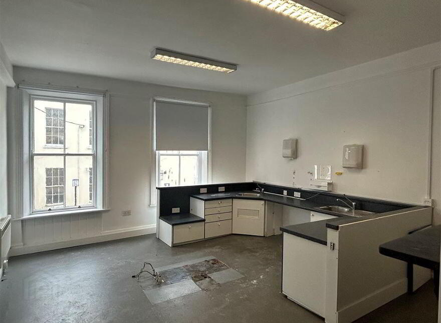 60 Fair Street, Drogheda, A92AX82
