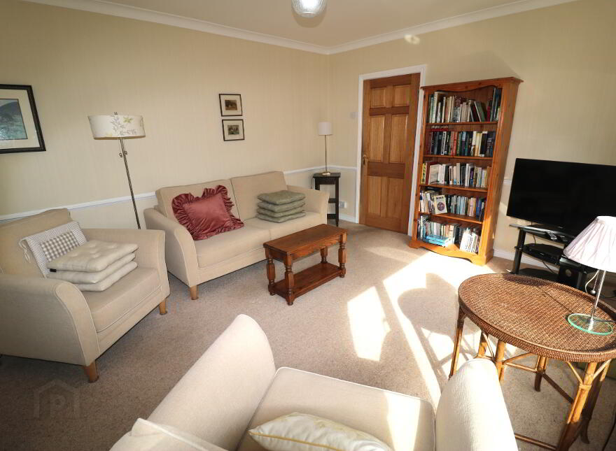 11 Circular Park, Ballymena, BT43 6ND