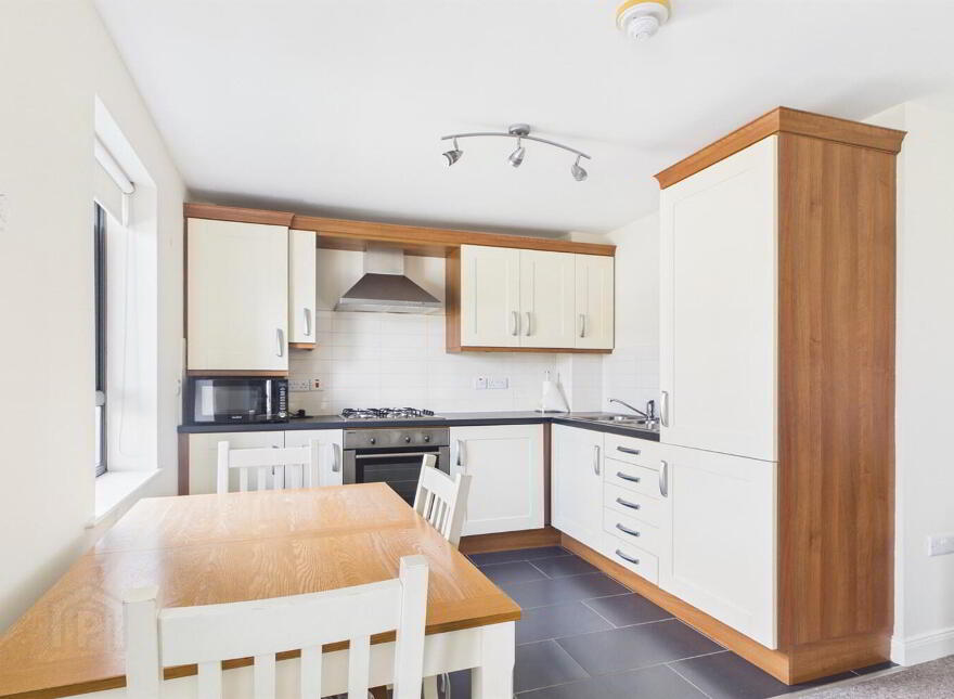 36 The Skye Buildings, Drumadoon Square, Dundonald, Belfast, BT16 2QN