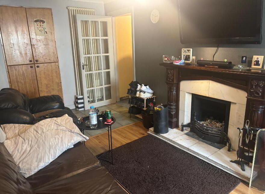 Main Street, Cassidy's, Ballintra, F94K3CP