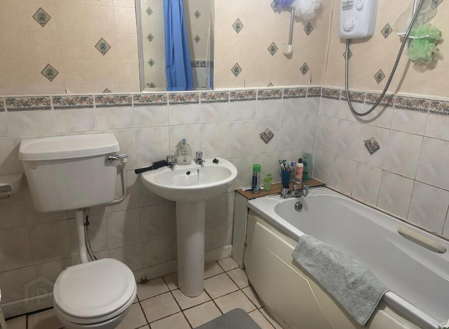 Main Street, Cassidy's, Ballintra, F94K3CP