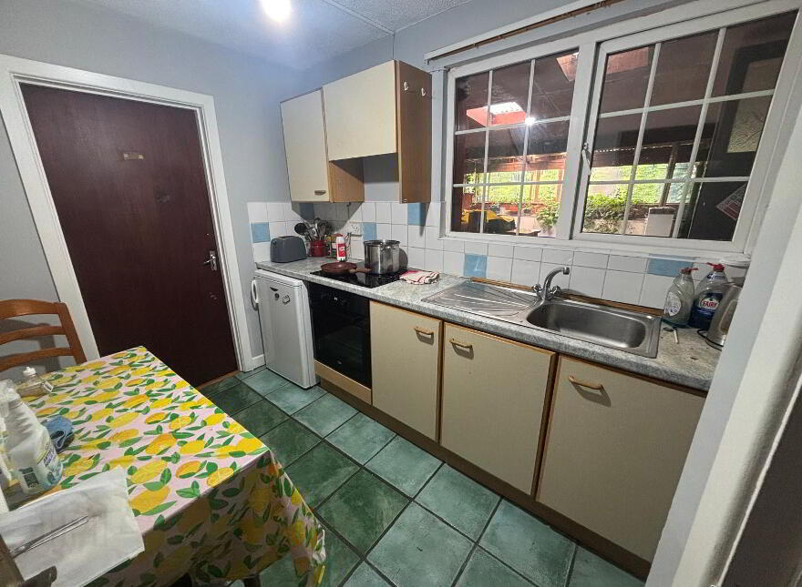 Main Street, Cassidy's, Ballintra, F94K3CP