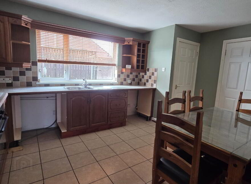 21 Clifton Park, Coleraine, BT52 2HW