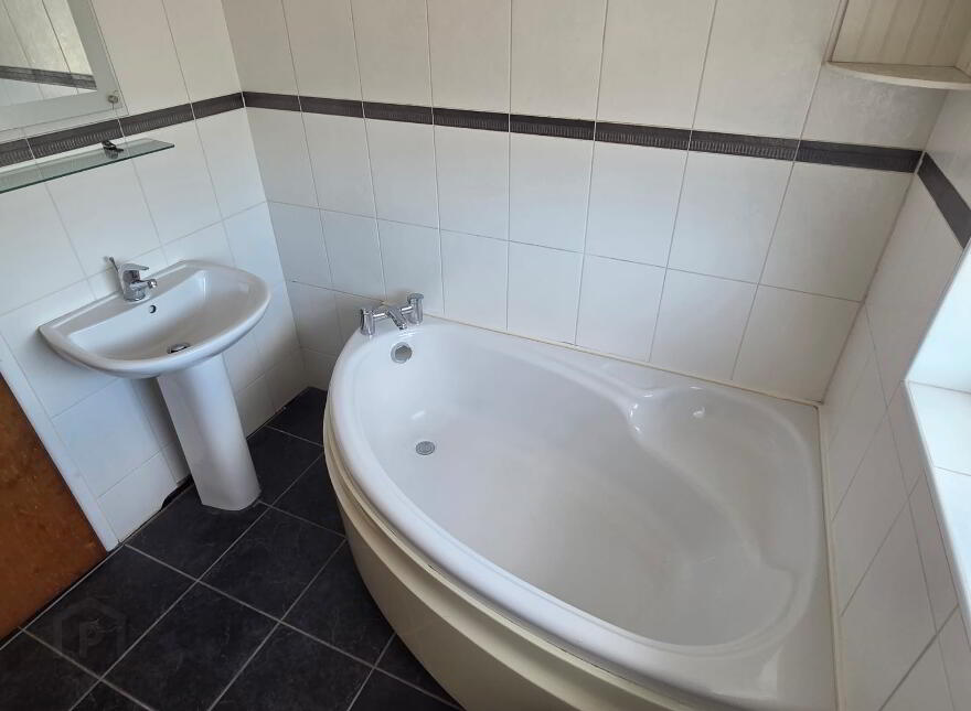 21 Clifton Park, Coleraine, BT52 2HW
