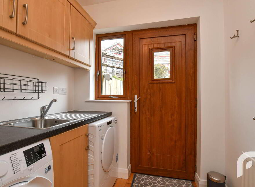 48 Farm Lodge Road, Greenisland, Carrickfergus, BT38 8XH