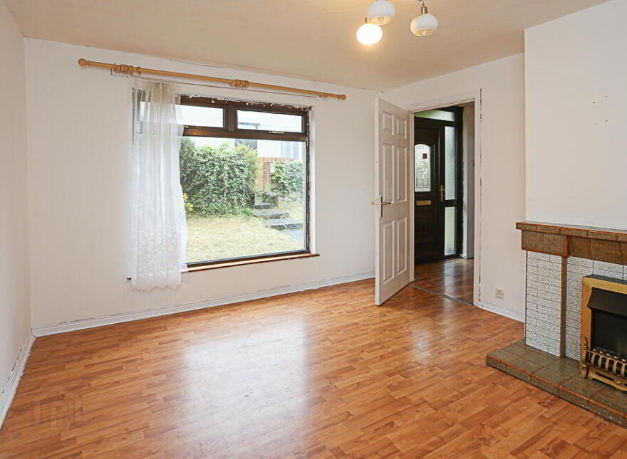7 Saleen Park, Holywood, BT18 9AS