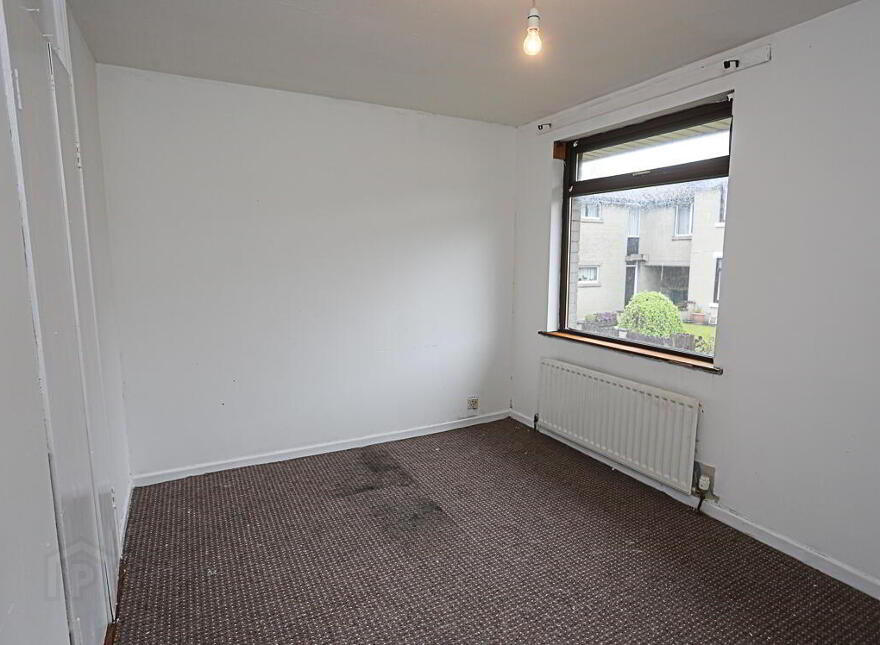 7 Saleen Park, Holywood, BT18 9AS