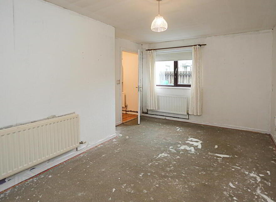 7 Saleen Park, Holywood, BT18 9AS