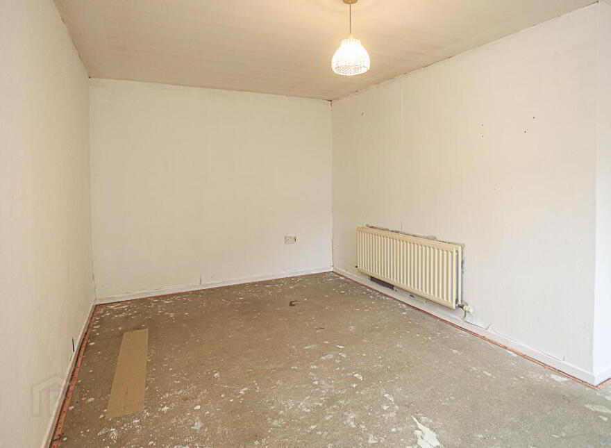7 Saleen Park, Holywood, BT18 9AS