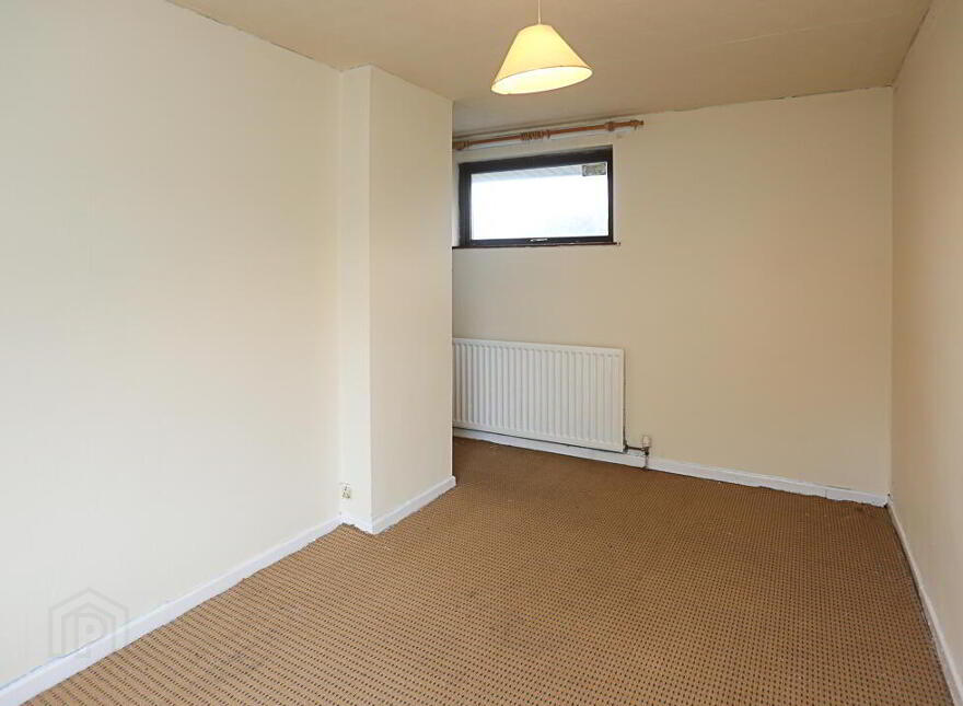 7 Saleen Park, Holywood, BT18 9AS