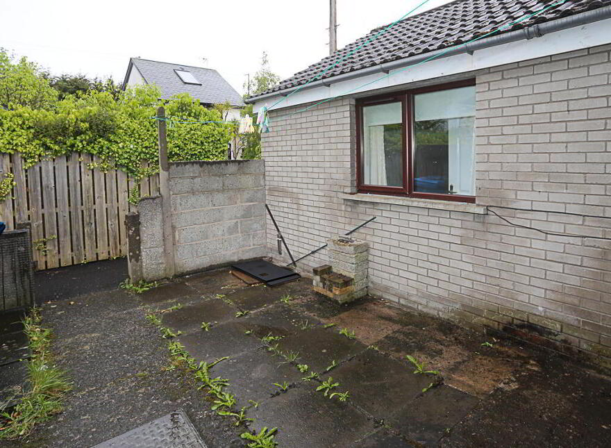 7 Saleen Park, Holywood, BT18 9AS