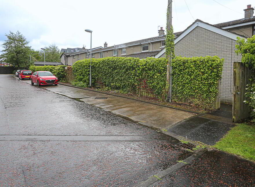 7 Saleen Park, Holywood, BT18 9AS