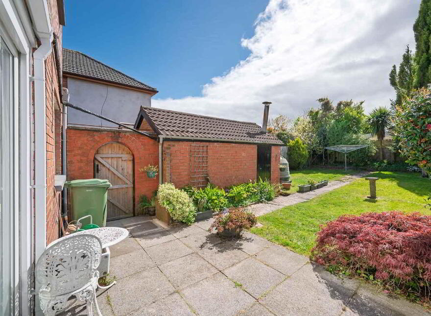 13 Crawfordsburn Road, Bangor, BT20 3QT