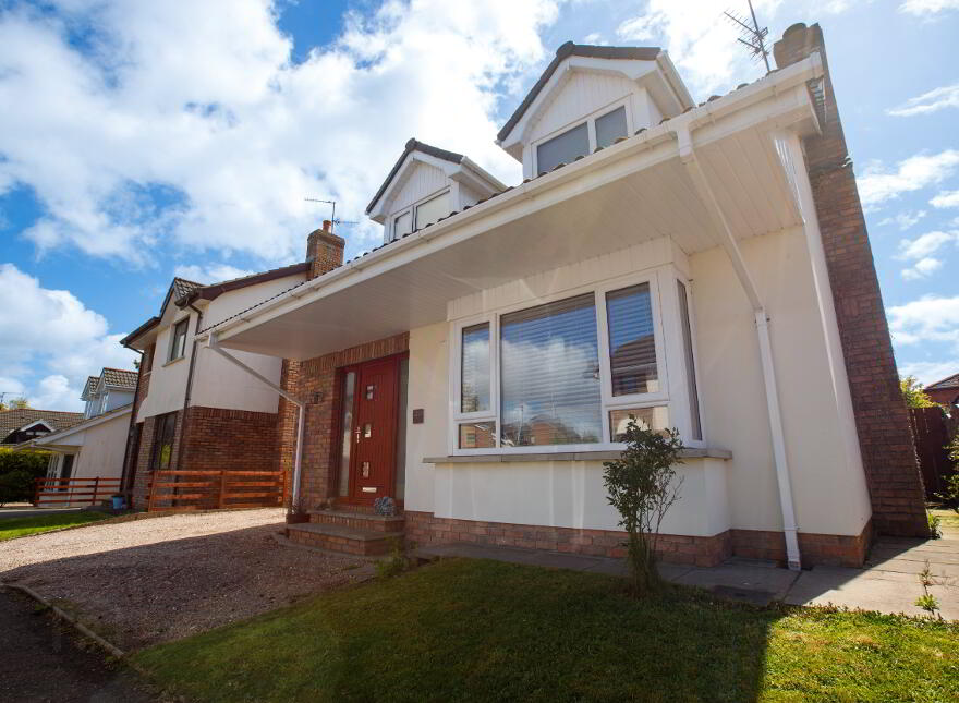 29 The Spires, Dromore, BT25 1QE