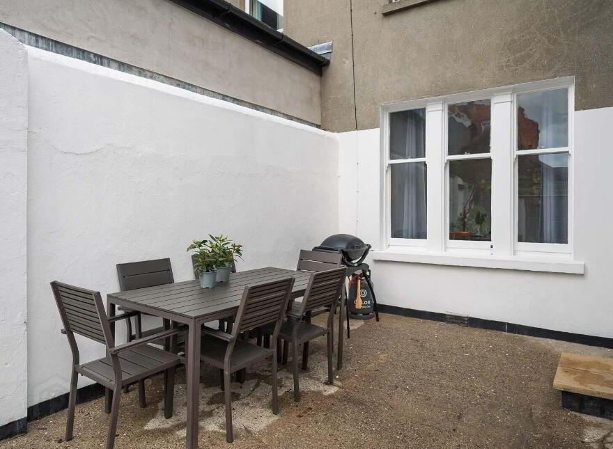 7 Shandon Drive, Bangor, BT20 5HL