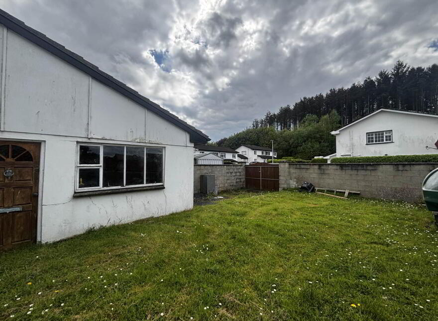 30 Lisheen, Shannon, V14NA49