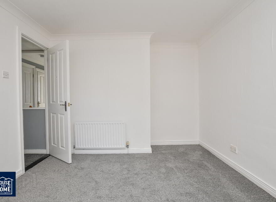 6 Horseshoe Court, Belfast, BT14 8QE
