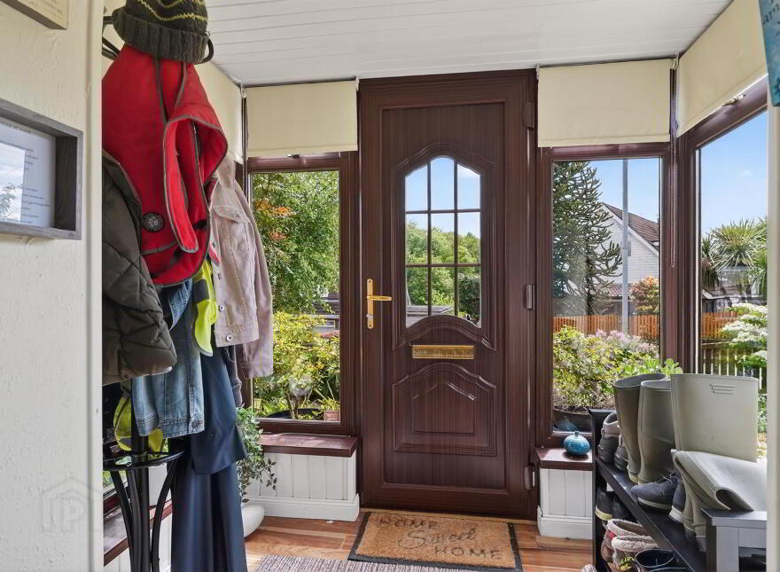 27 Glendun Park, Dunmurry, Belfast, BT17 9AY