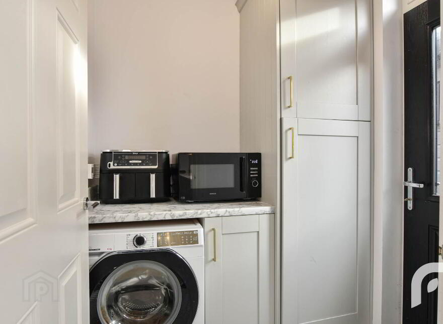20 Hartley Hall Avenue, Greenisland, Carrickfergus, BT38 8BA