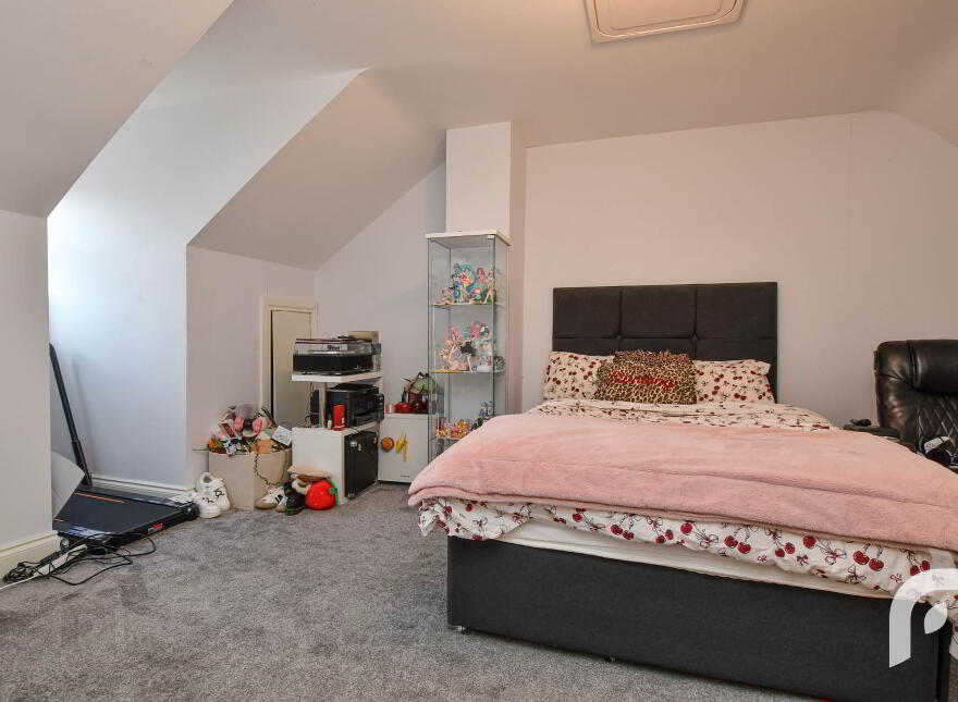 20 Hartley Hall Avenue, Greenisland, Carrickfergus, BT38 8BA