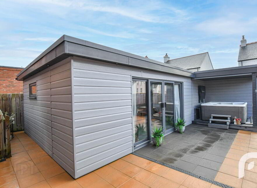20 Hartley Hall Avenue, Greenisland, Carrickfergus, BT38 8BA