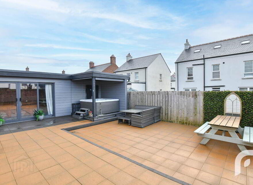 20 Hartley Hall Avenue, Greenisland, Carrickfergus, BT38 8BA