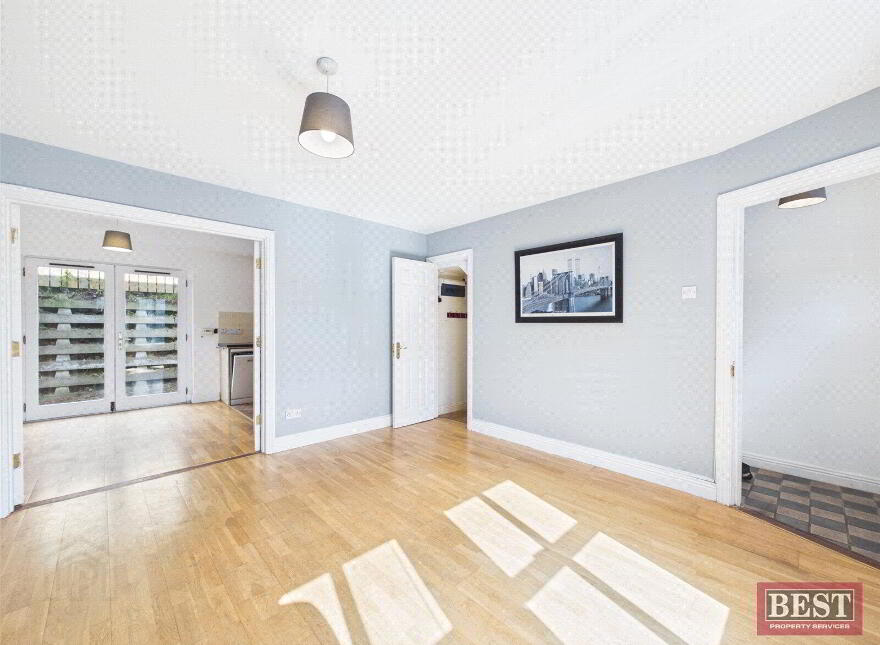 10 Carrickree Mews, Warrenpoint, Newry, BT34 3UG