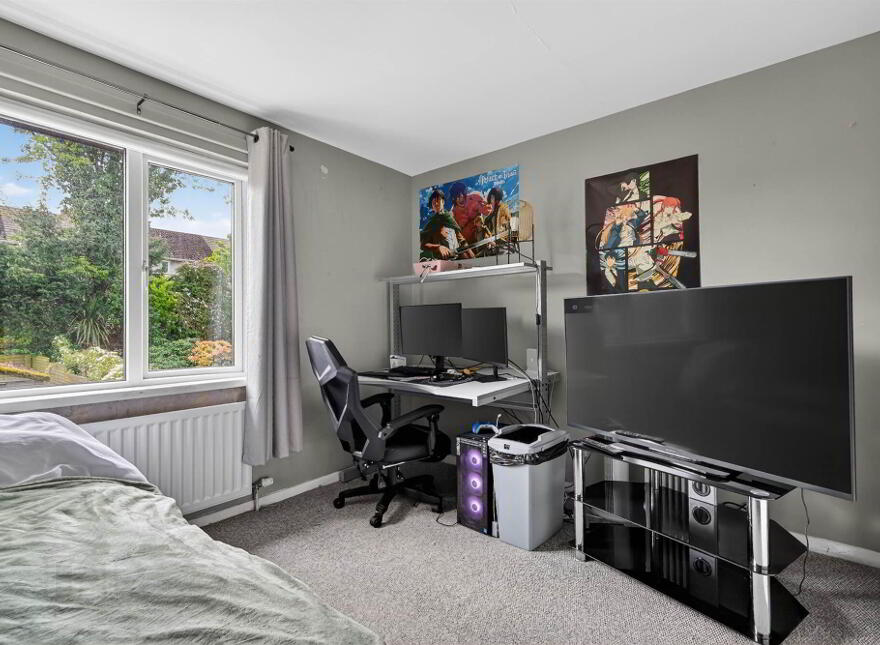 81 Rowan Drive, Dunmurry, Belfast, BT17 9QE