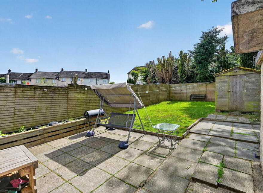 81 Rowan Drive, Dunmurry, Belfast, BT17 9QE
