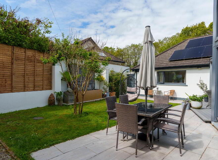 Namche Bazaar, Bridgestown, Cloghroe, T23WR40