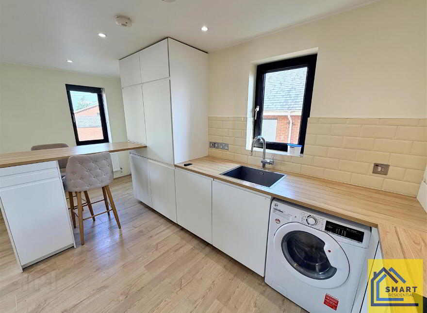 Apt 60 Titanic Walk, 3 Ballymacarrett Road, Belfast, BT4 1BT