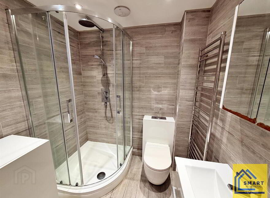 Apt 60 Titanic Walk, 3 Ballymacarrett Road, Belfast, BT4 1BT