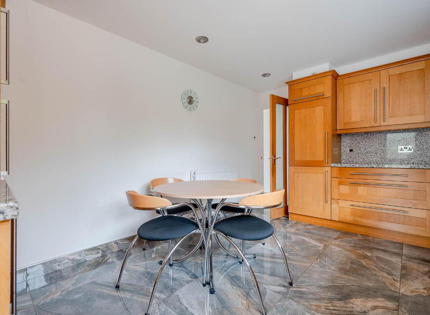 24 Ardmore Heights, Holywood, BT18 0PY