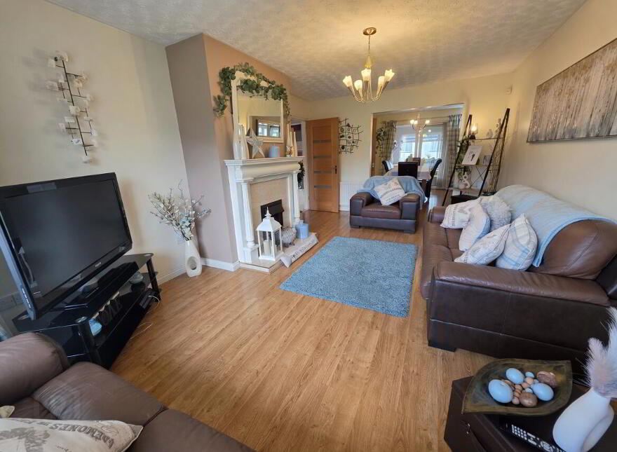 15 Broadlands Park, Carrickfergus, BT38 7DB