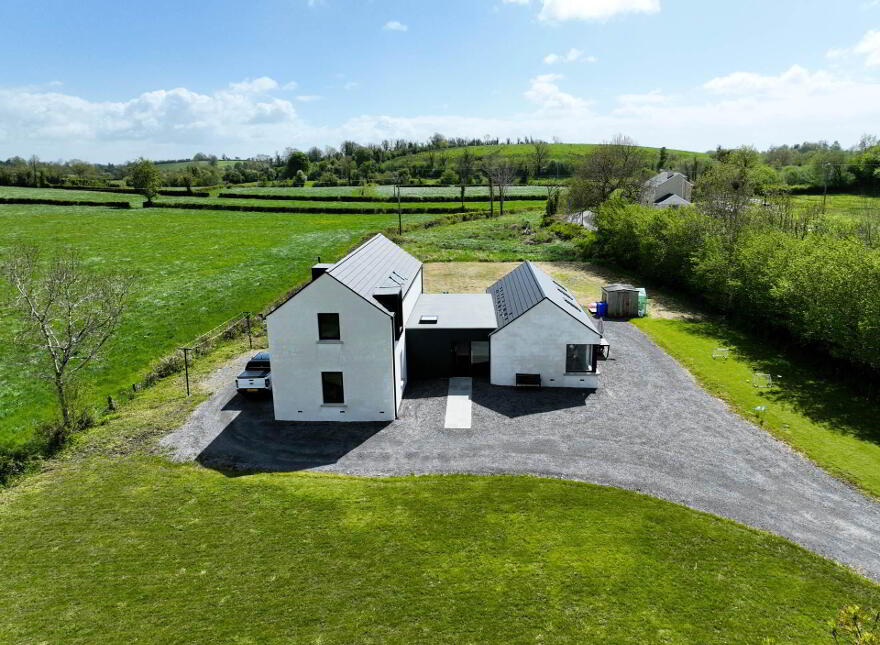 4 Loop Road, Ballywillin, Newtownbutler, Enniskillen, BT92 6FS