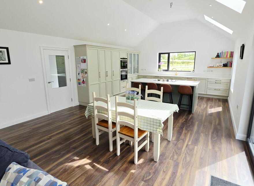4 Loop Road, Ballywillin, Newtownbutler, Enniskillen, BT92 6FS