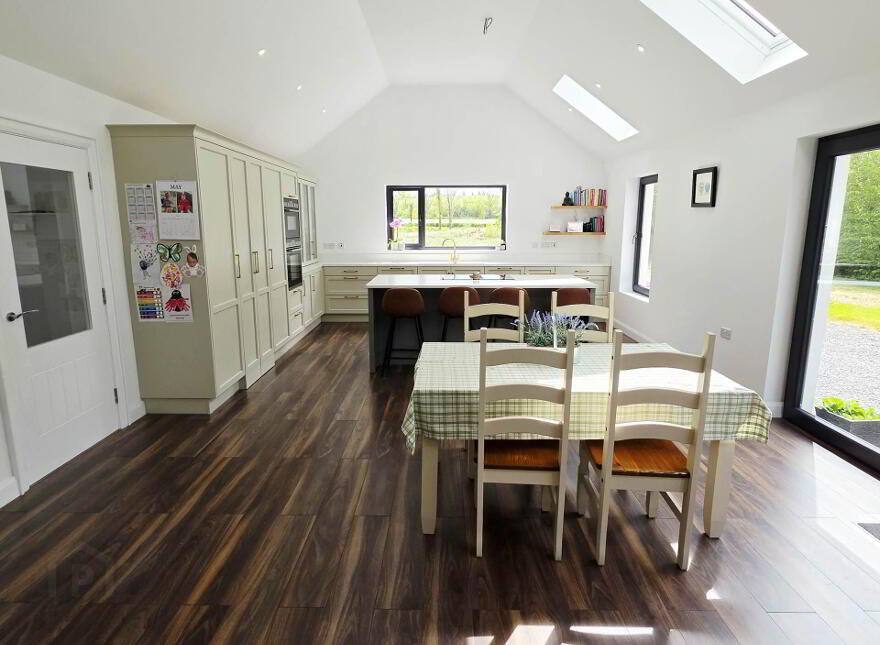4 Loop Road, Ballywillin, Newtownbutler, Enniskillen, BT92 6FS
