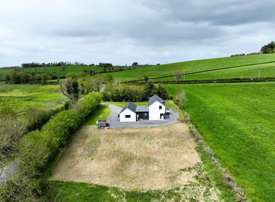 4 Loop Road, Ballywillin, Newtownbutler, Enniskillen, BT92 6FS