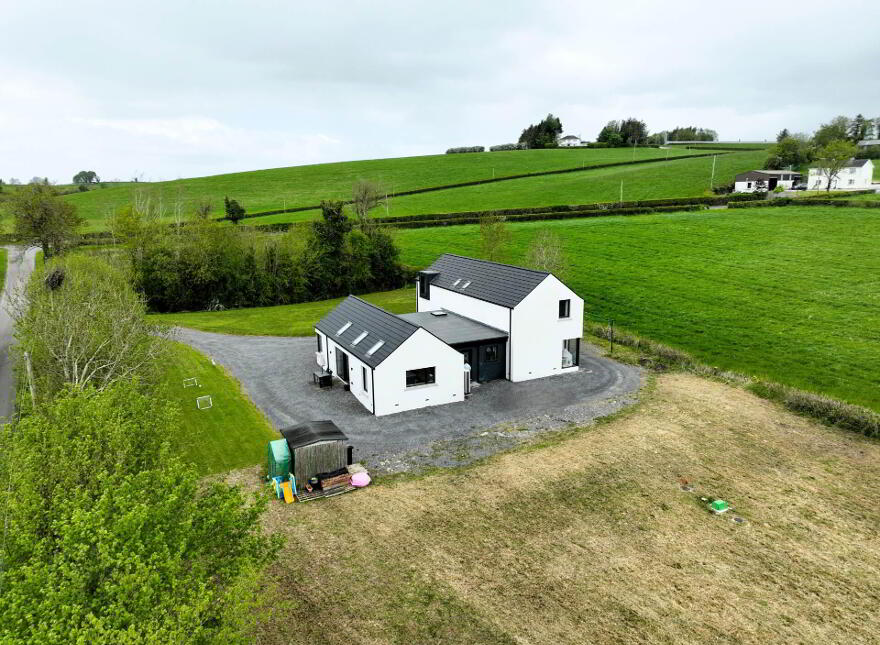 4 Loop Road, Ballywillin, Newtownbutler, Enniskillen, BT92 6FS