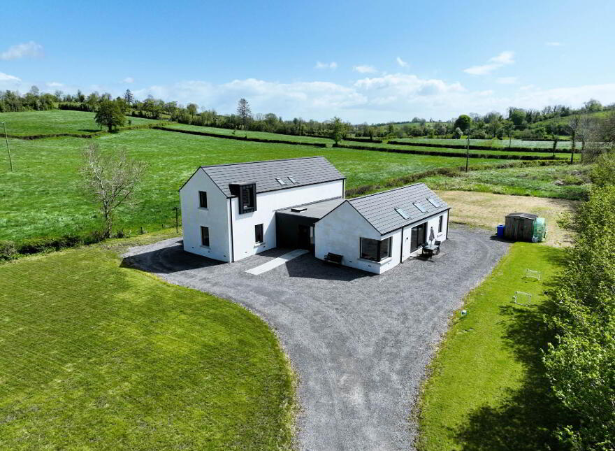 4 Loop Road, Ballywillin, Newtownbutler, Enniskillen, BT92 6FS