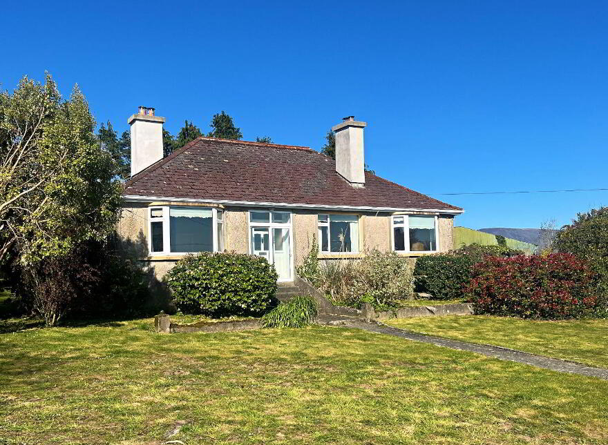 'Marian Villa', Fahafeelagh, Kilmacthomas, X42P688