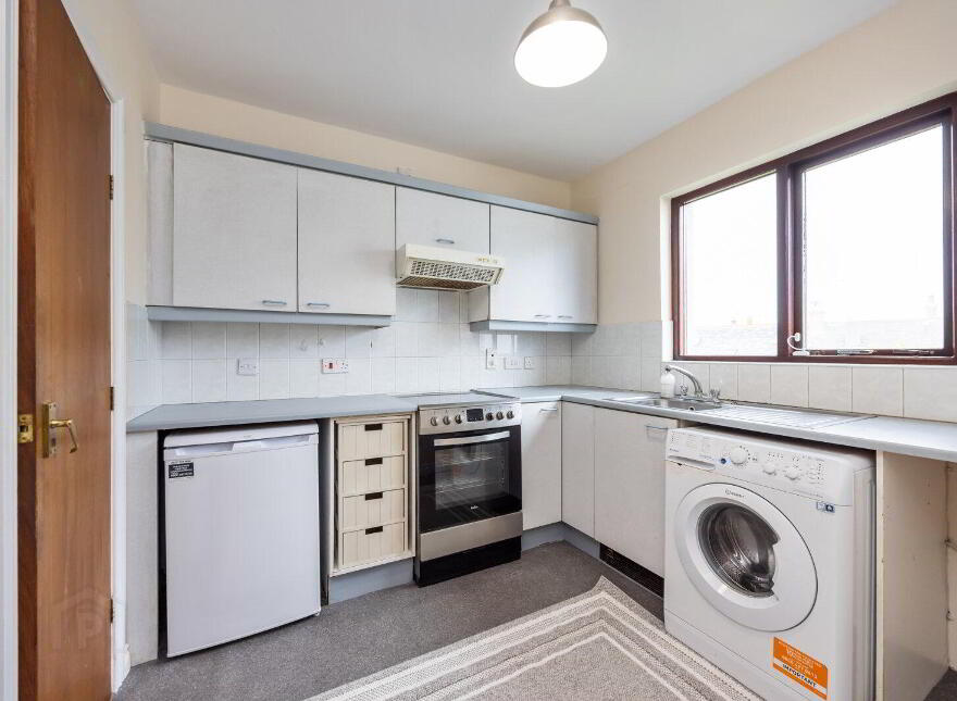 24 Gordonville, Coleraine, BT52 1EF